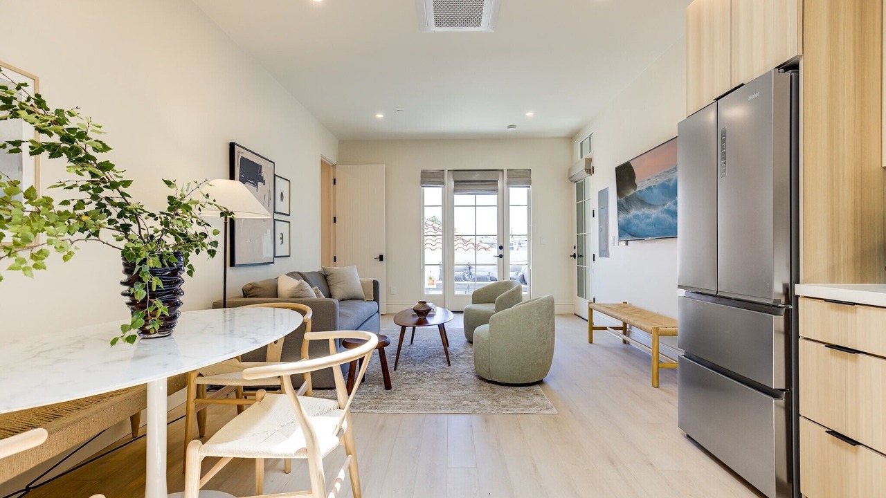 Photo of Livingroom in Santa Barbara
