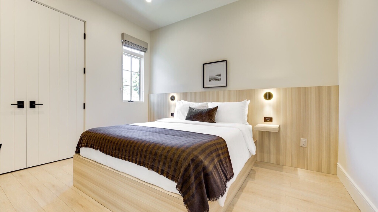 Photo of Bedroom in Santa Barbara