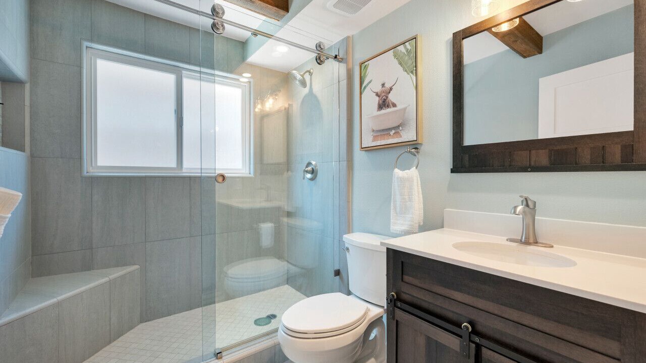 Photo of Bathroom in Camarillo
