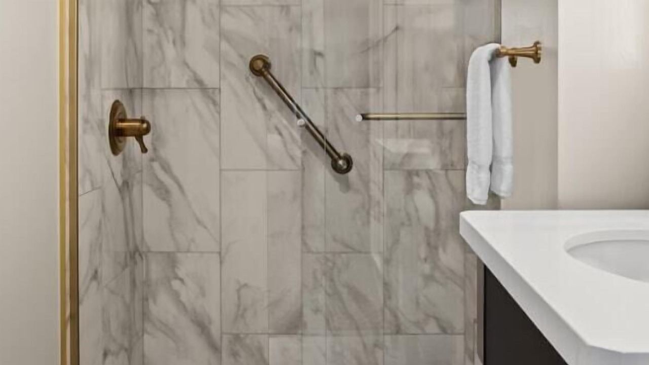 Photo of Bathroom in Fillmore District