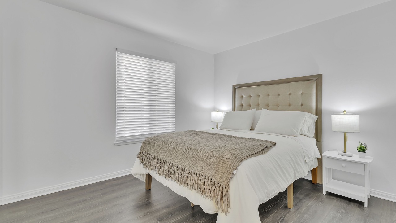 Photo of Bedroom in Thousand Oaks
