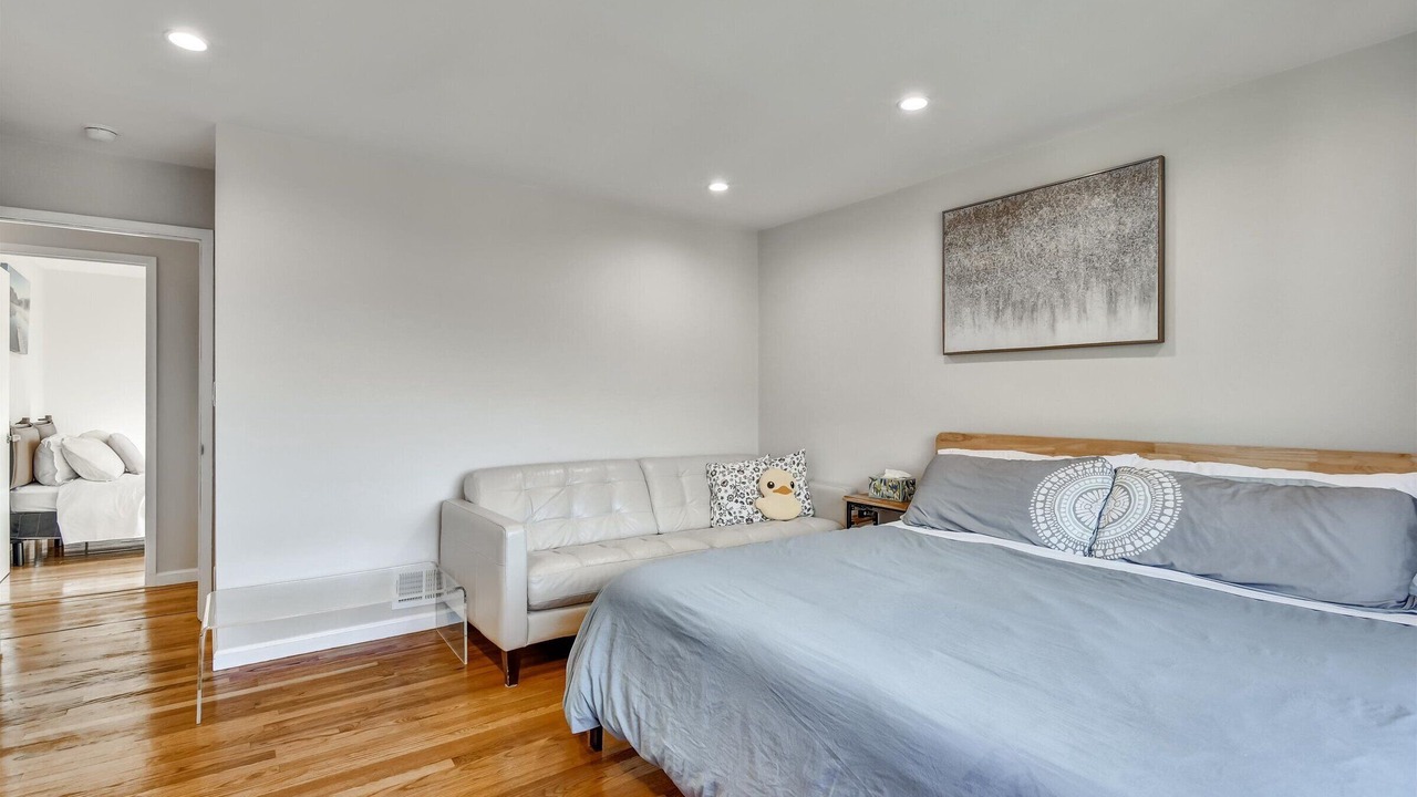 Photo of Bedroom in Sharp Park