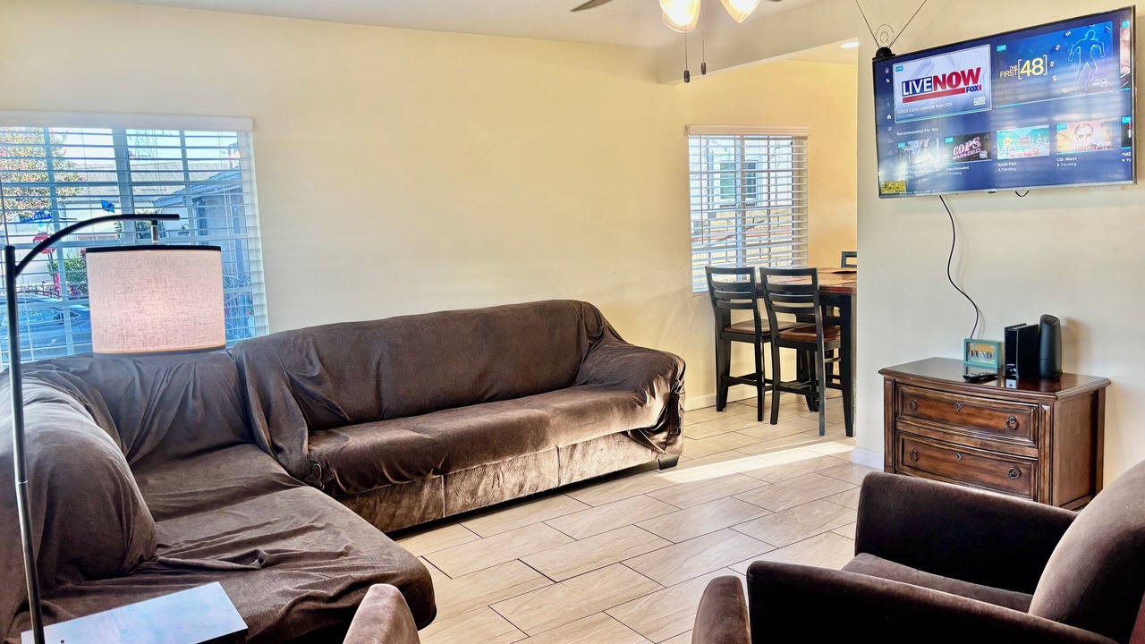 Photo of Livingroom in Los Angeles