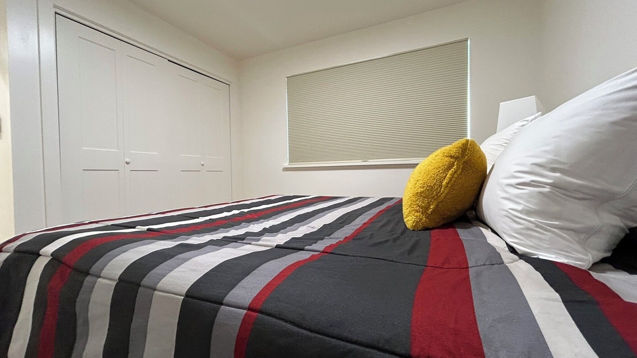 Photo of Bedroom in Martinez