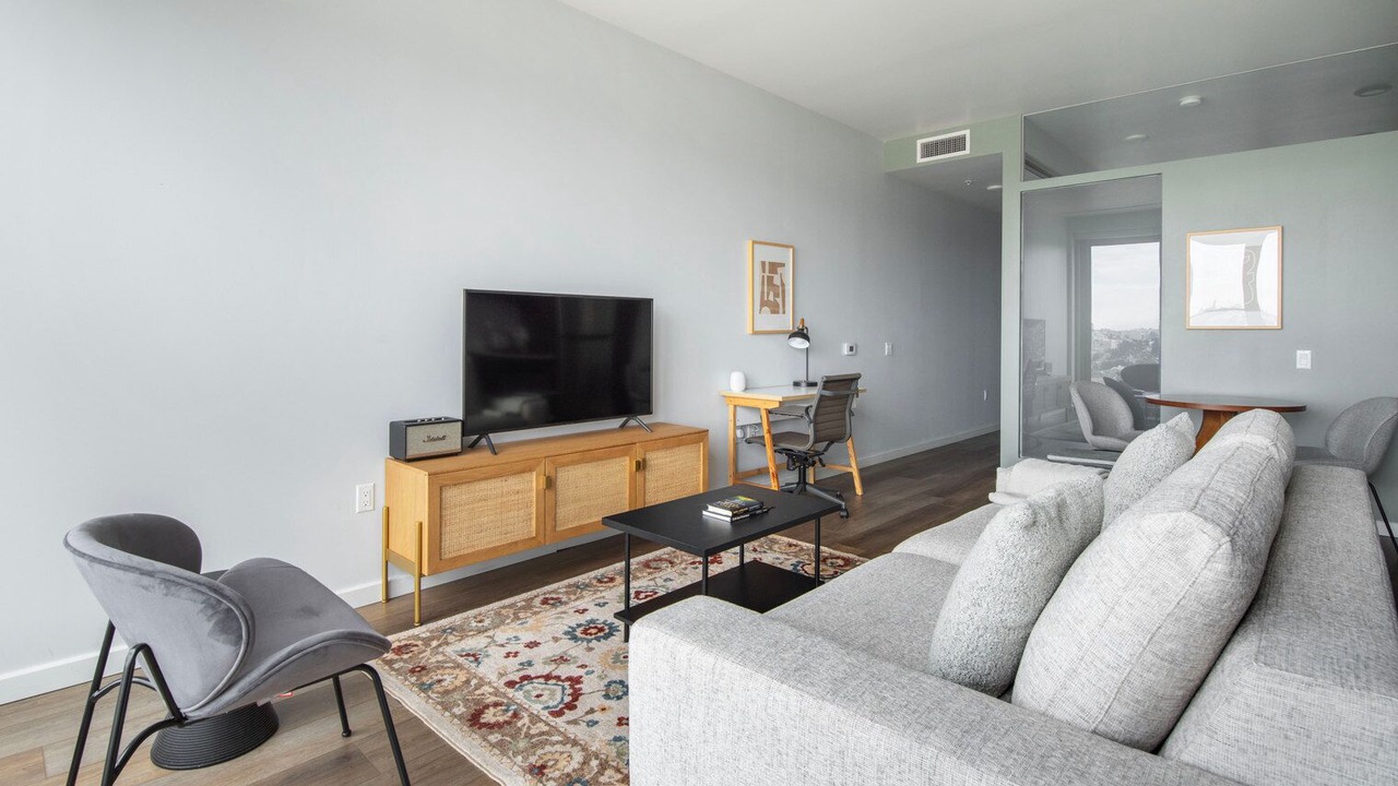 Photo of Livingroom in Civic Center