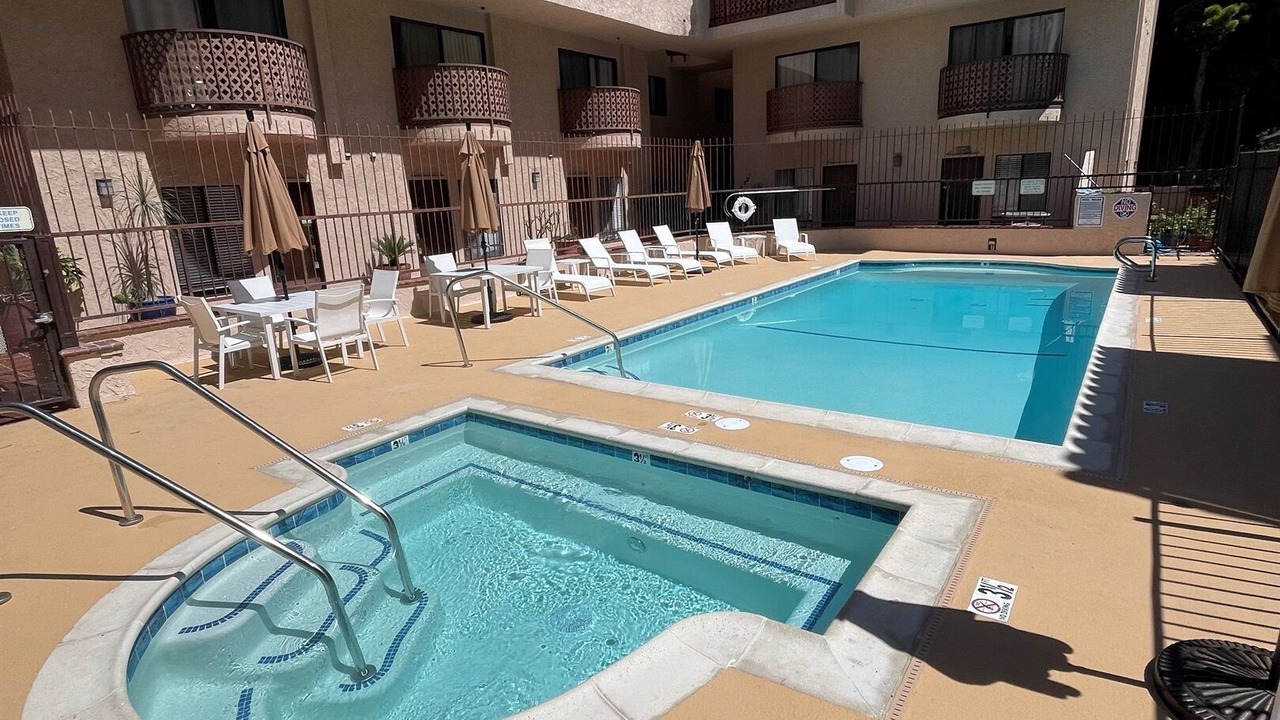 Photo of Outdoor in Avalon