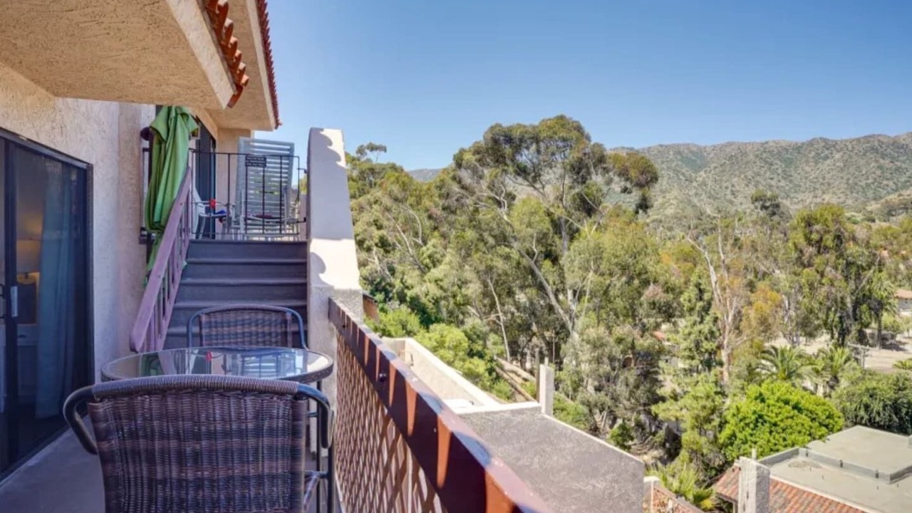 Photo of Patio Balcony in Avalon