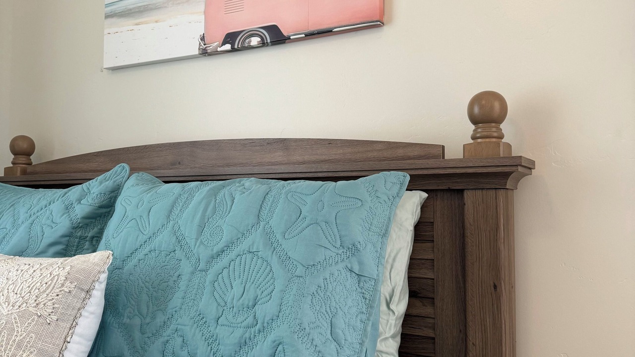 Photo of Bedroom in Downtown