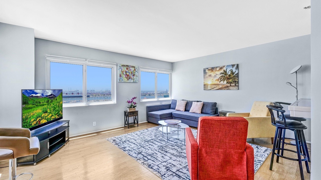Photo of Livingroom in Waterfront