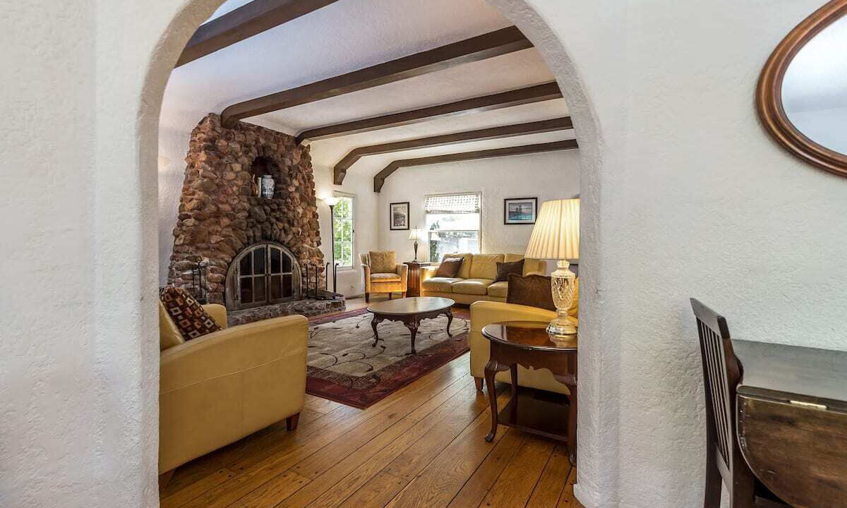 Photo of Livingroom in Guerneville