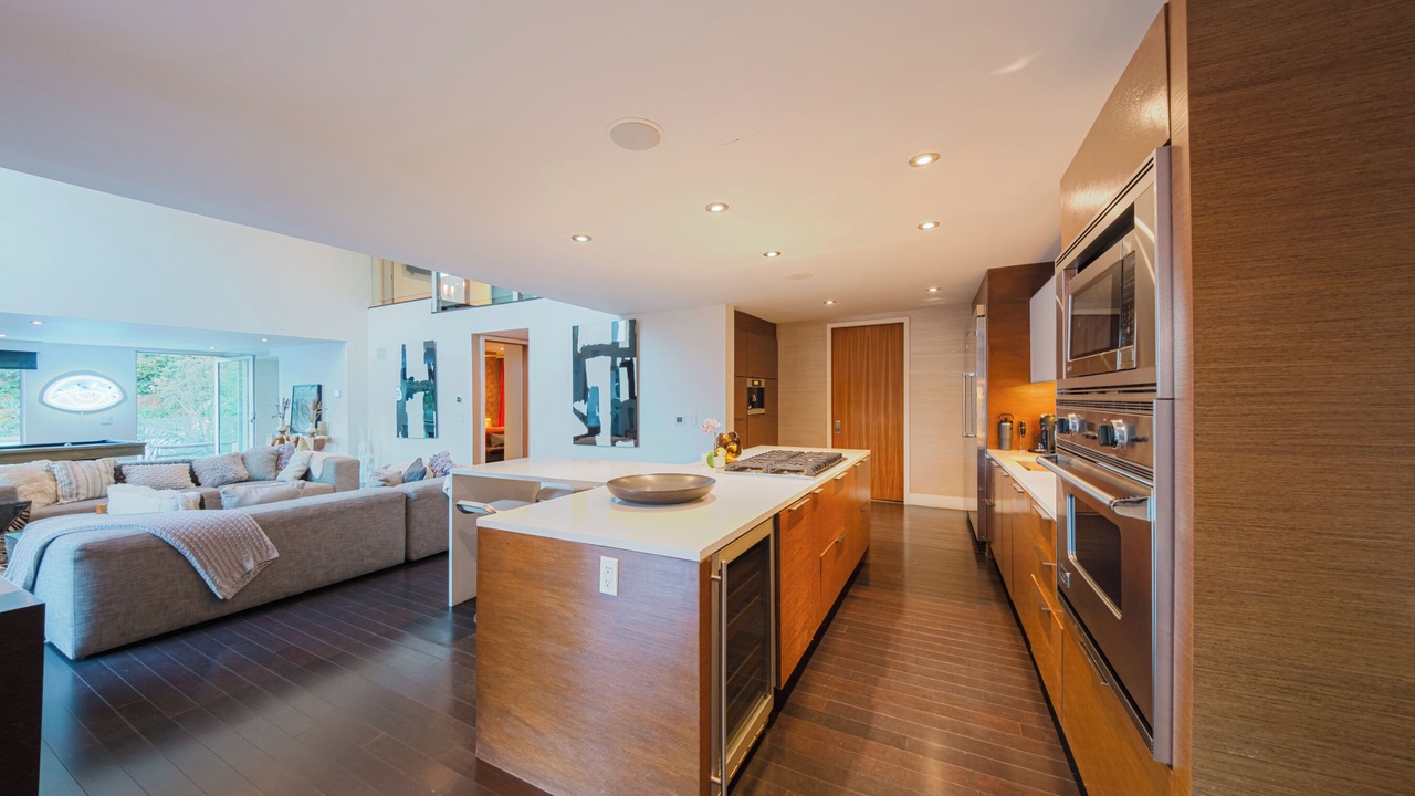 Photo of Kitchen in Hollywood Hills West