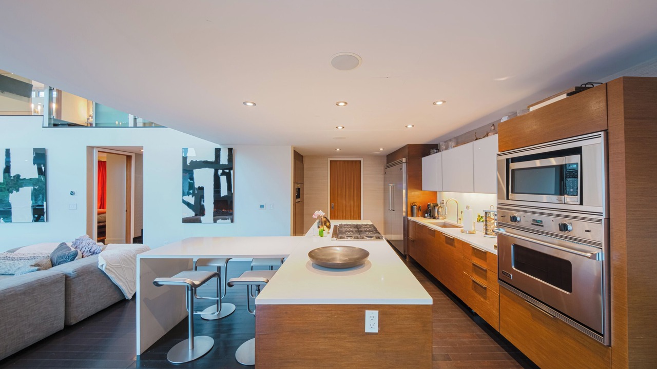 Photo of Kitchen in Hollywood Hills West