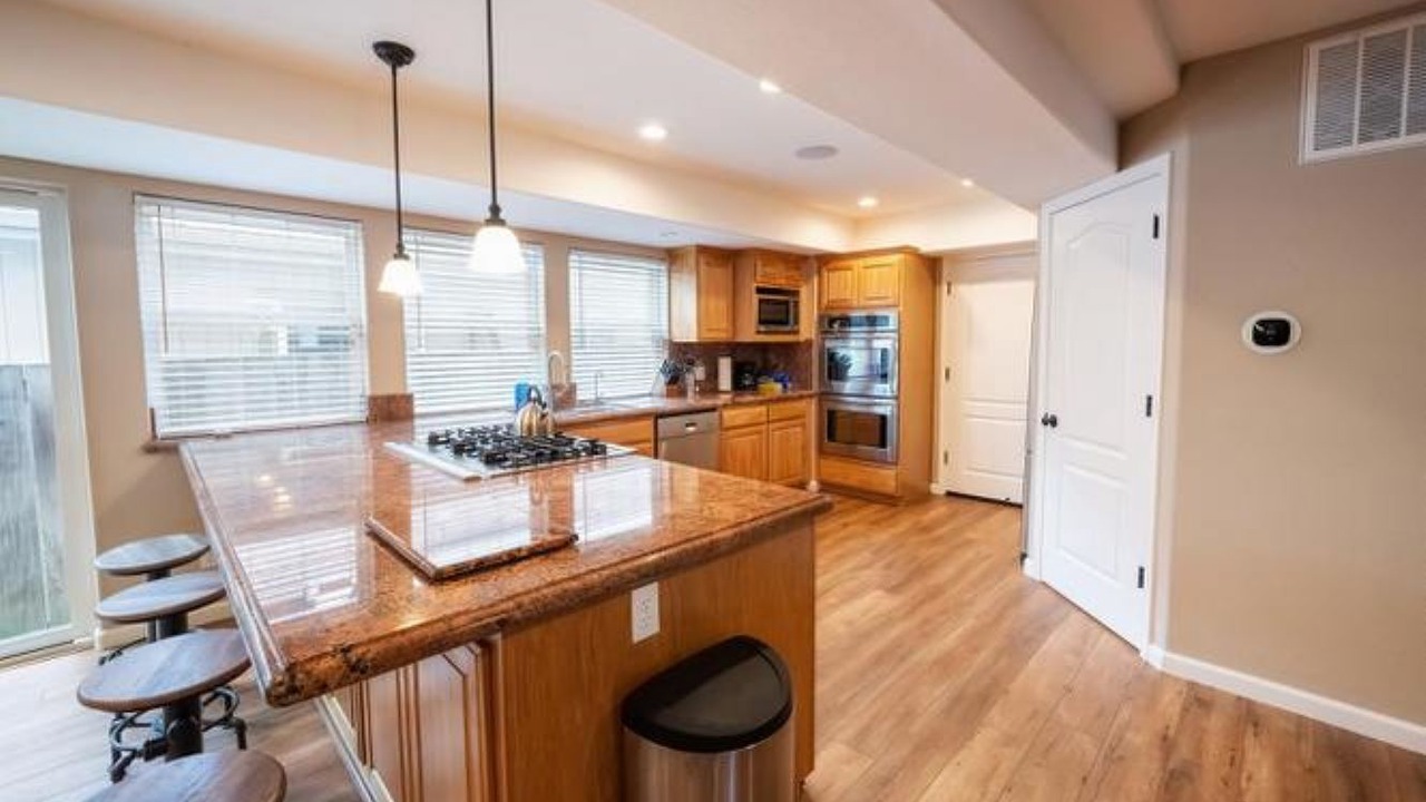 Photo of Kitchen in Discovery Bay