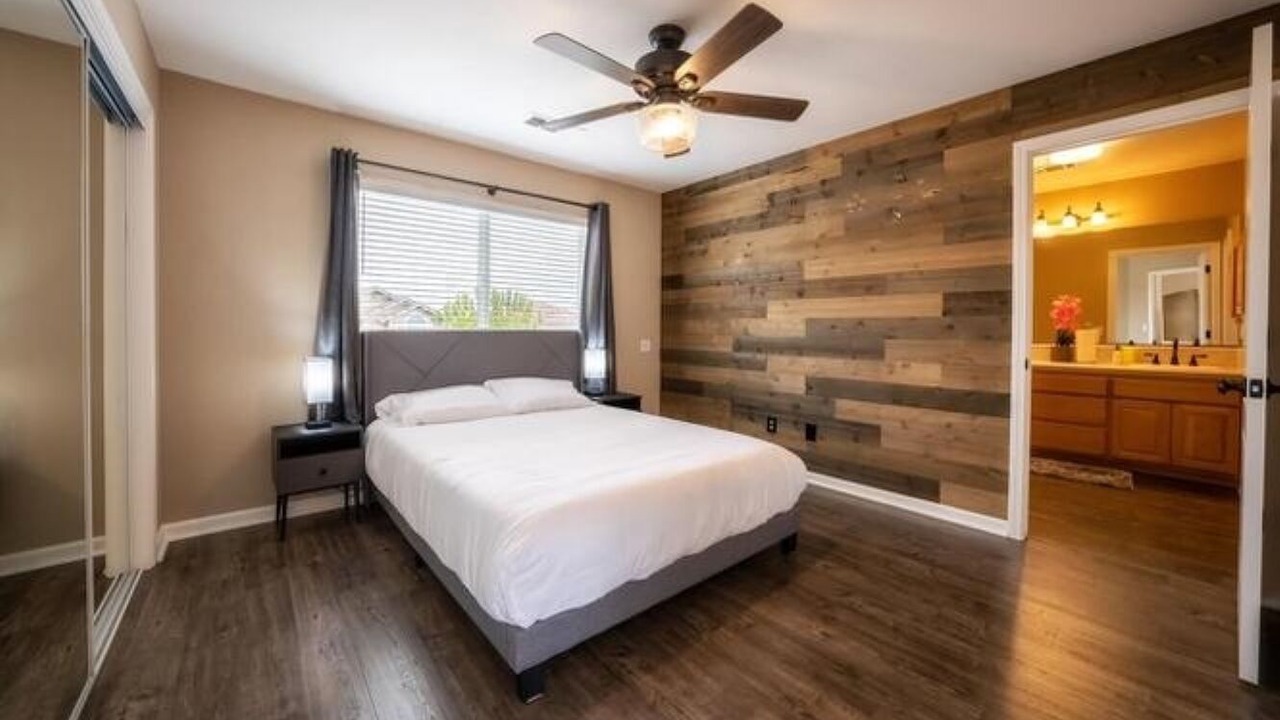 Photo of Bedroom in Discovery Bay