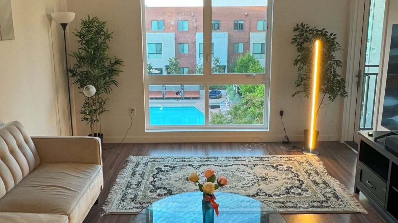 Photo of Livingroom in North Los Altos