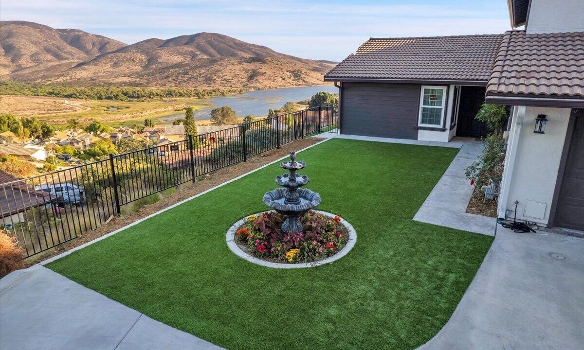 Photo of Outdoor in Spring Valley