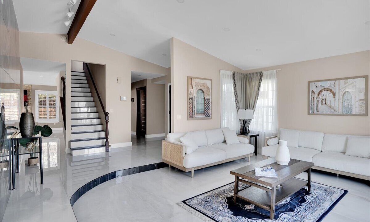 Photo of Livingroom in Spring Valley