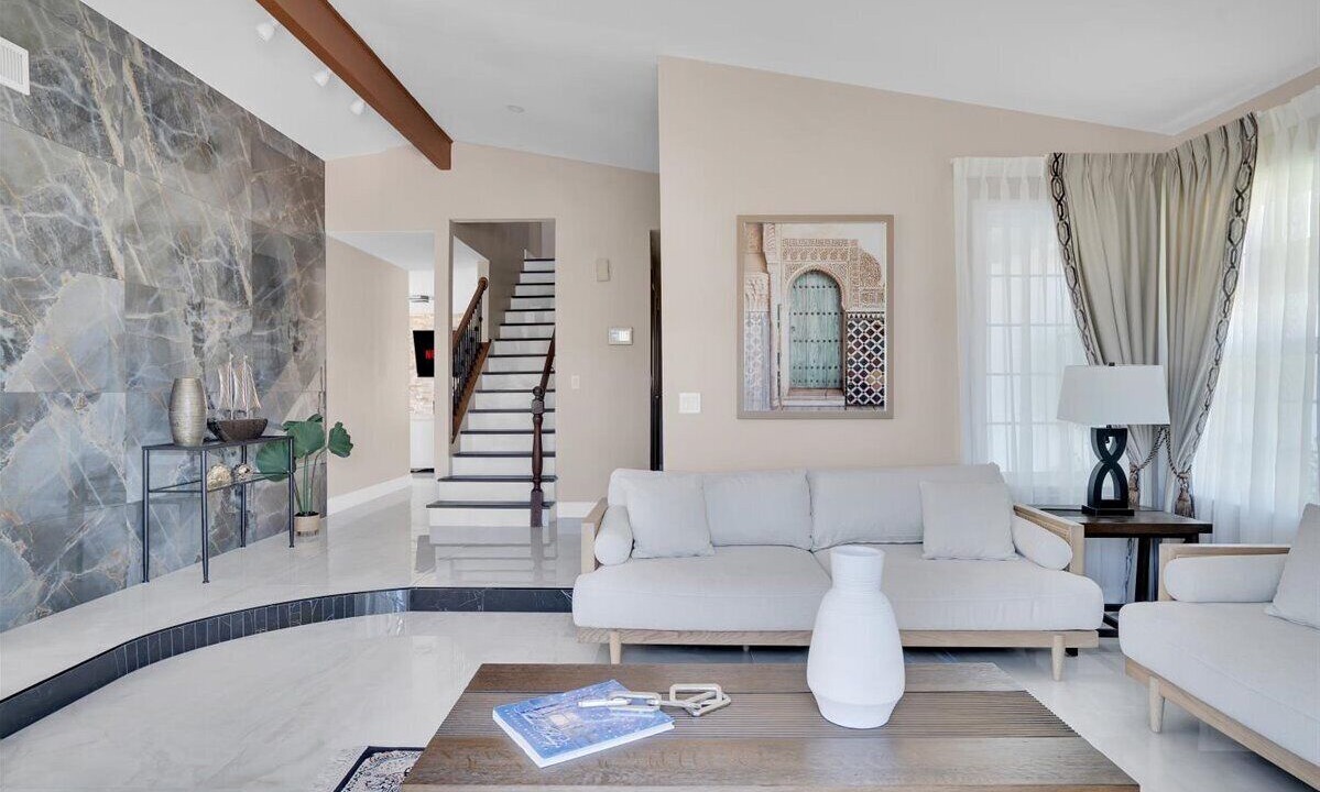Photo of Livingroom in Spring Valley