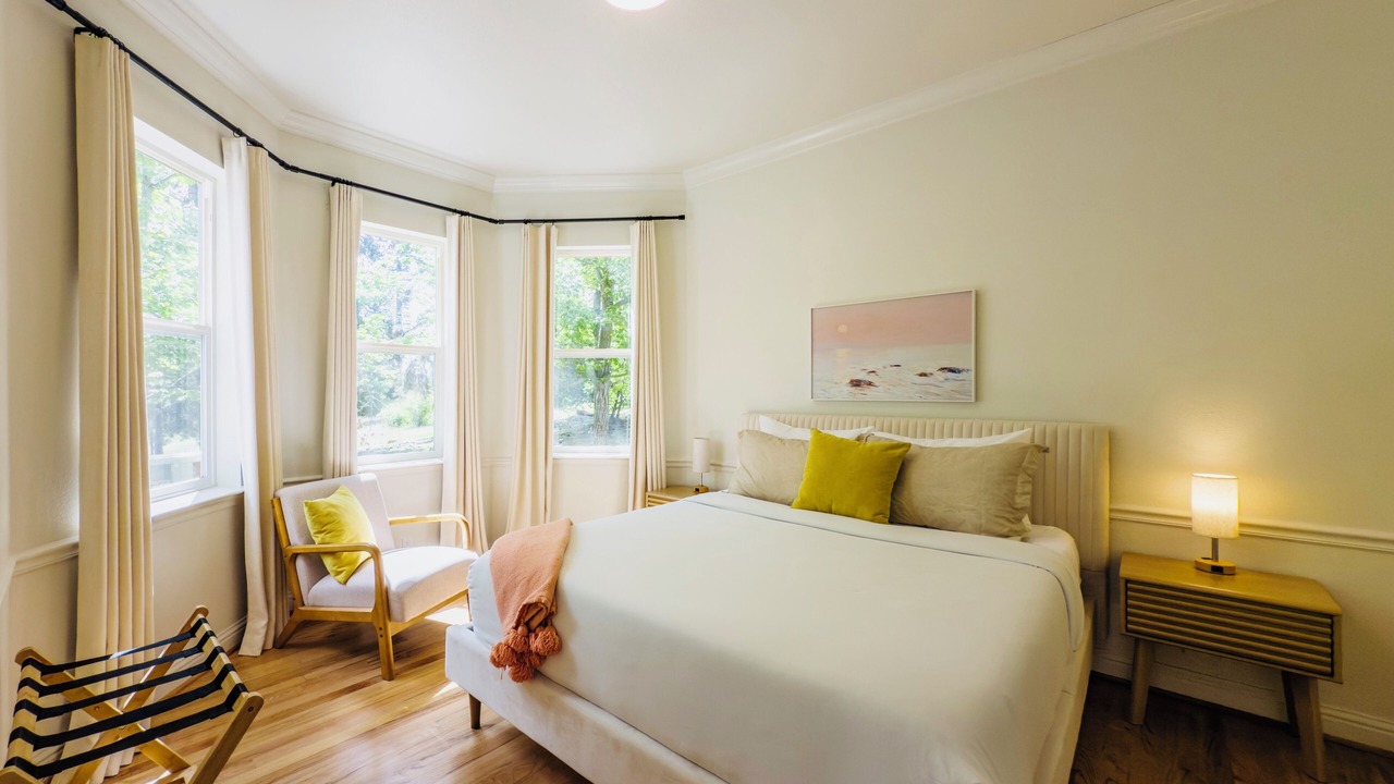 Photo of Bedroom in Mariposa