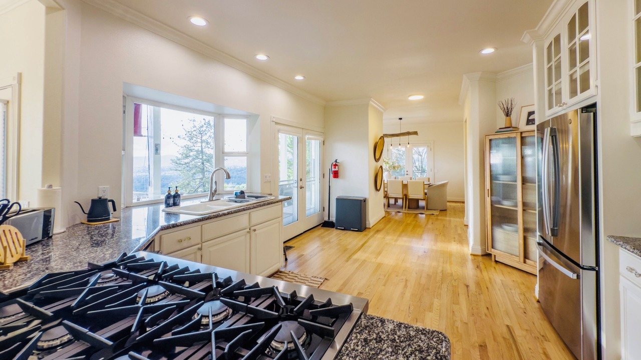 Photo of Kitchen in Mariposa