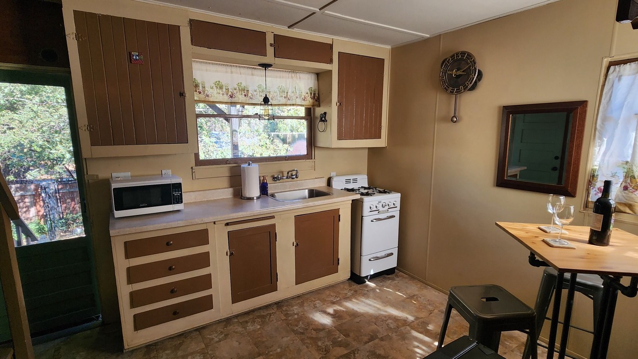 Photo of Kitchen in Crestline