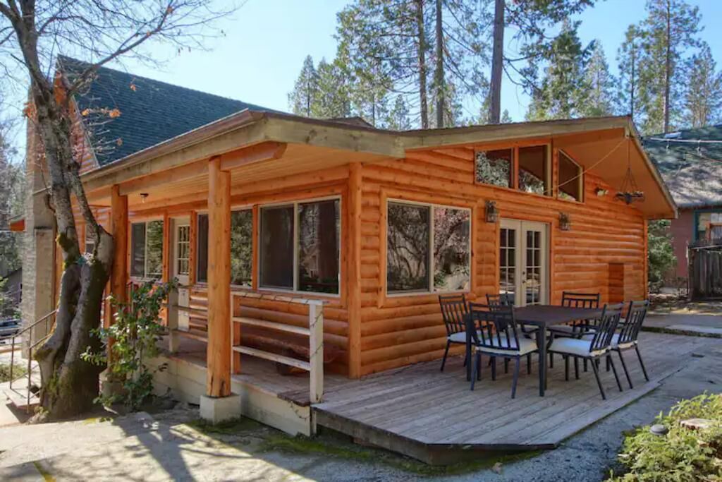 Photo of Outdoor in Bass Lake