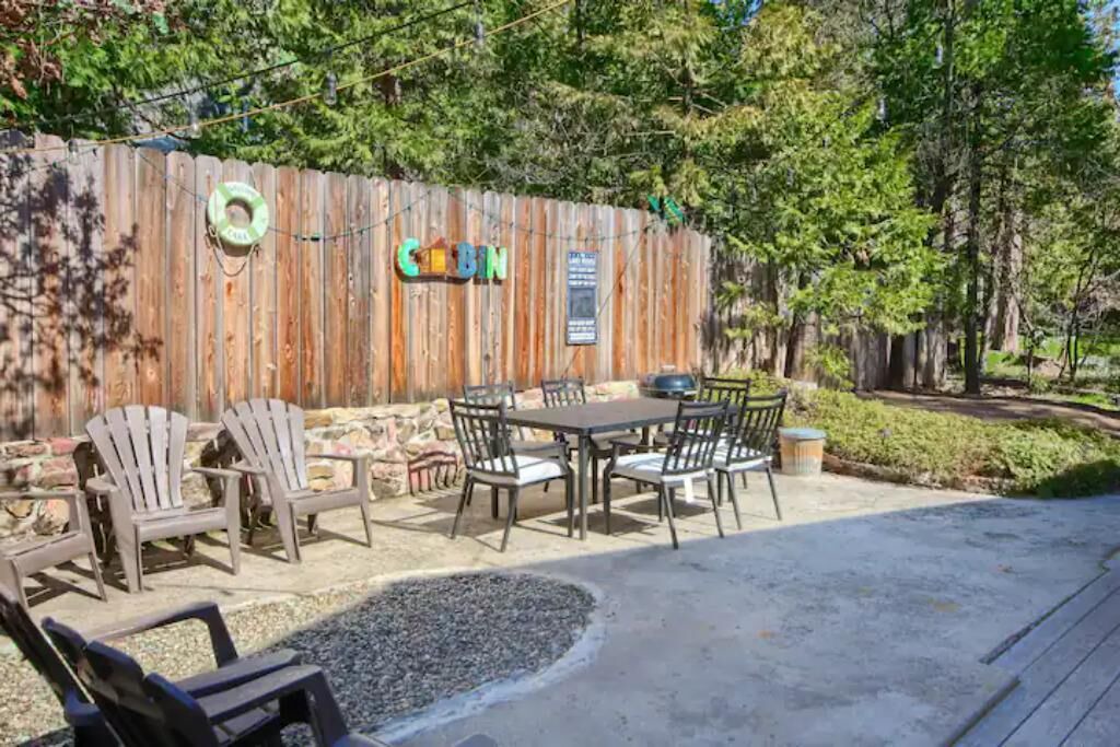 Photo of Outdoor in Bass Lake