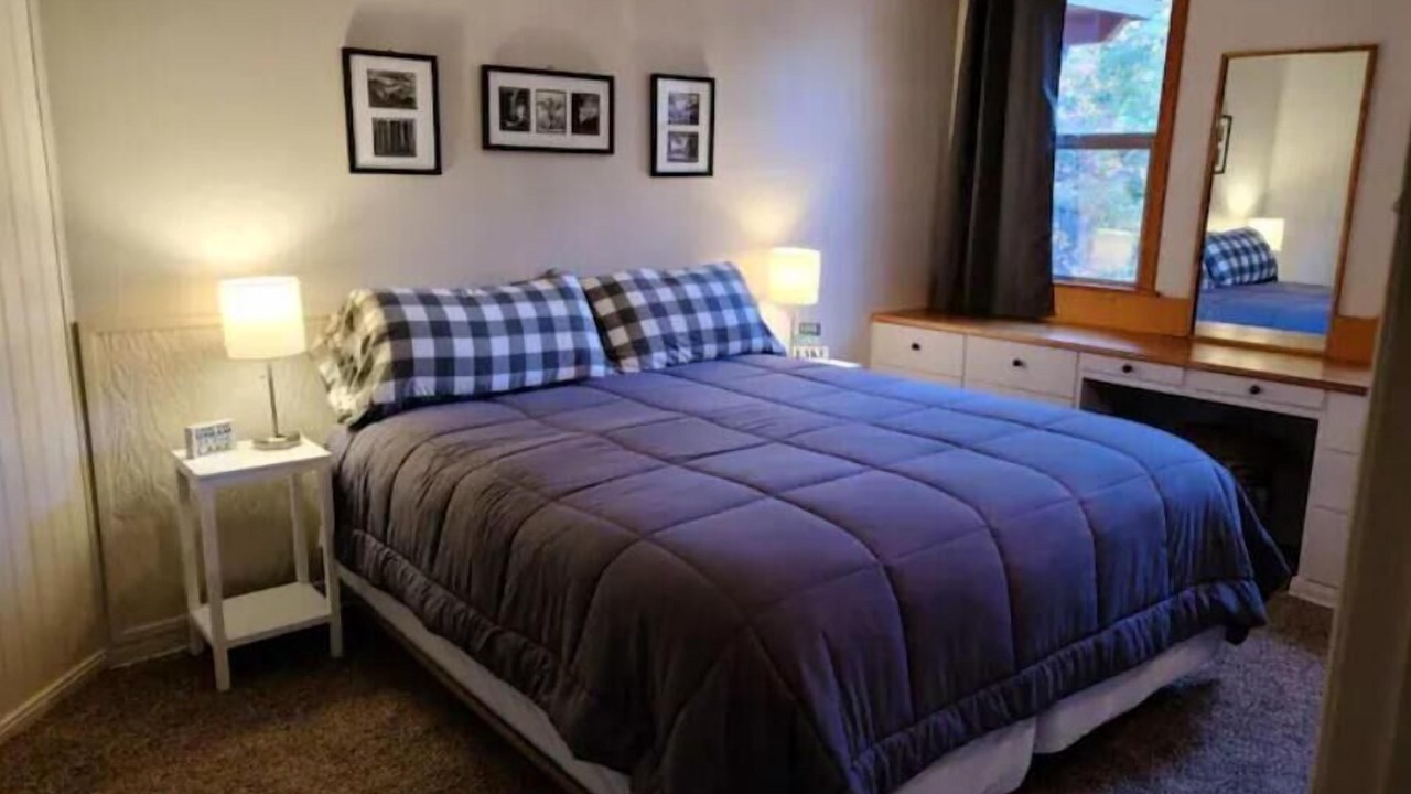 Photo of Bedroom in Bass Lake