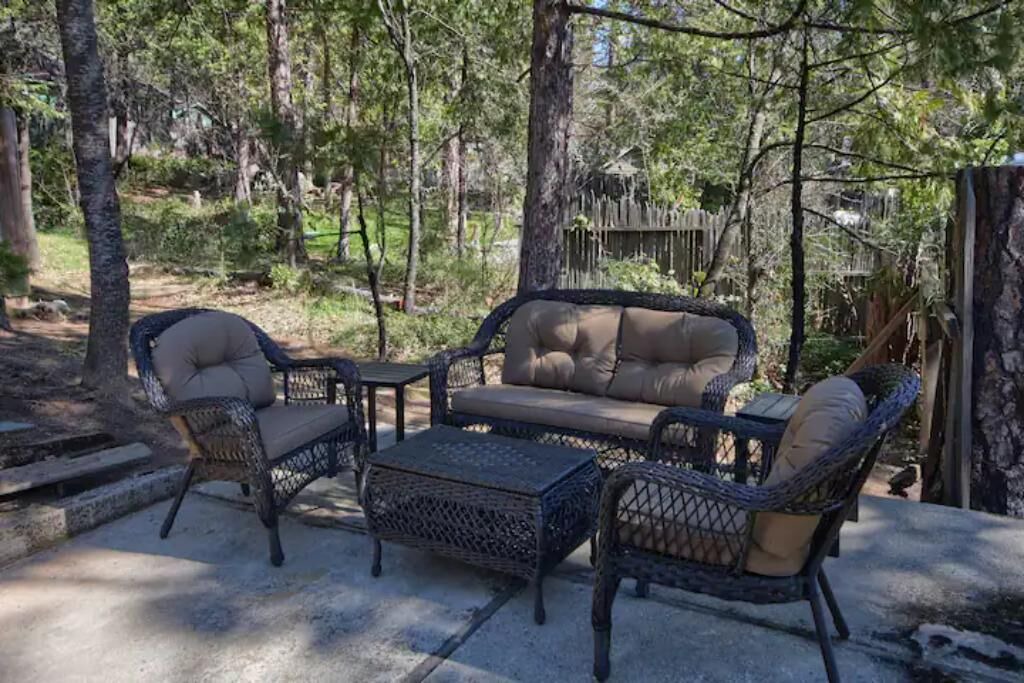 Photo of Patio Balcony in Bass Lake