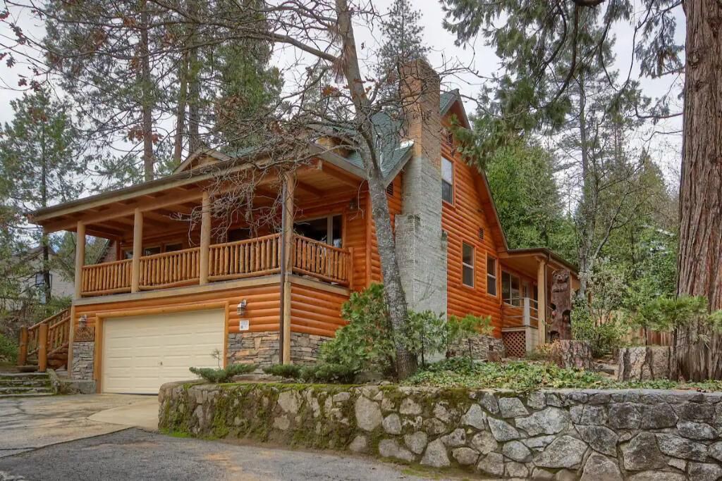 Photo of Outdoor in Bass Lake