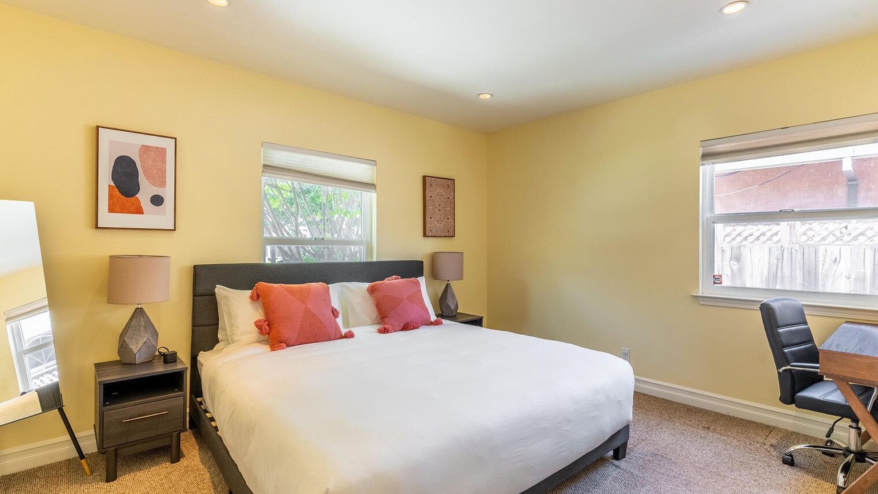 Photo of Bedroom in Menlo Park