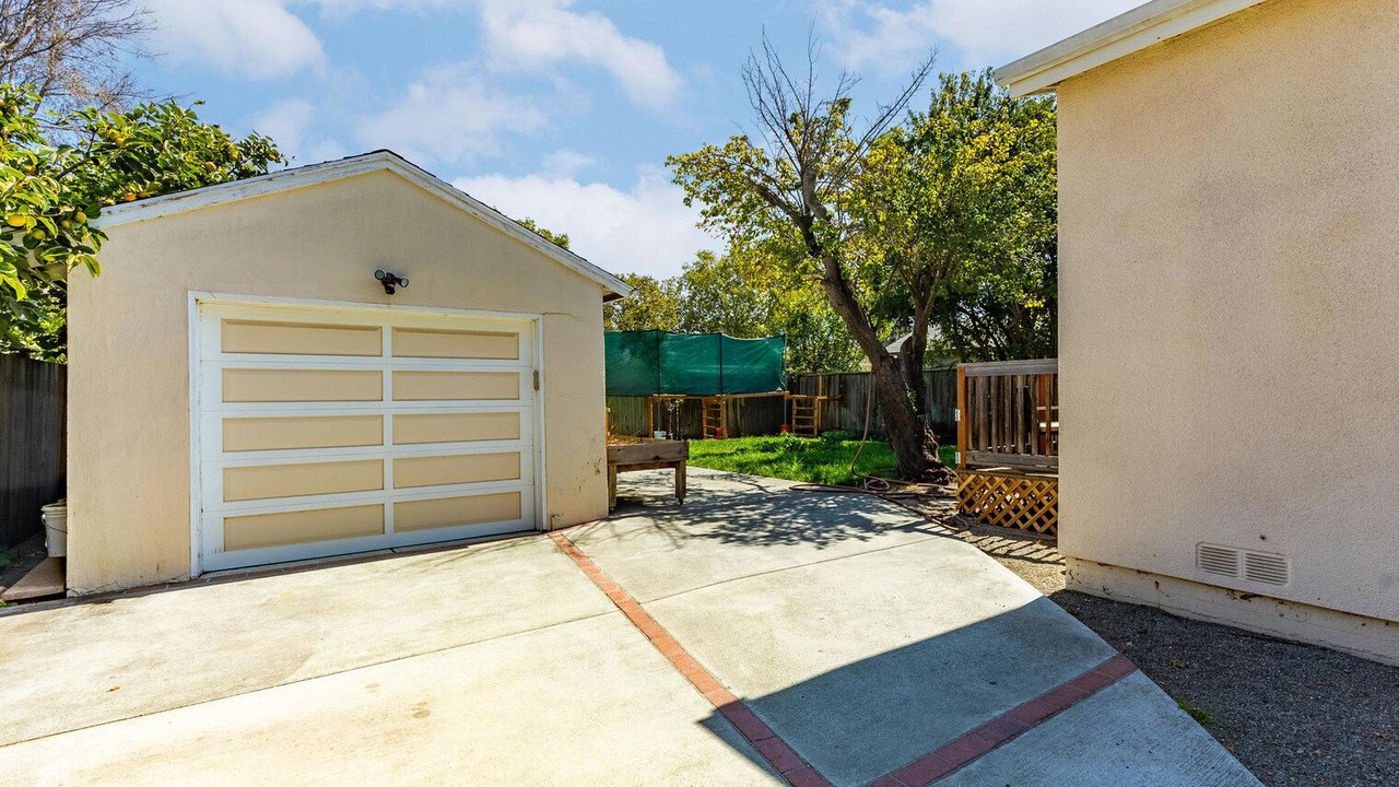Photo of Patio Balcony in Menlo Park