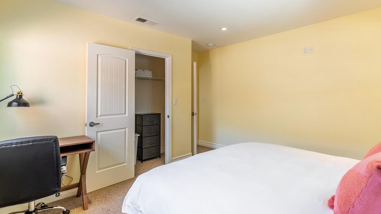 Photo of Bedroom in Menlo Park