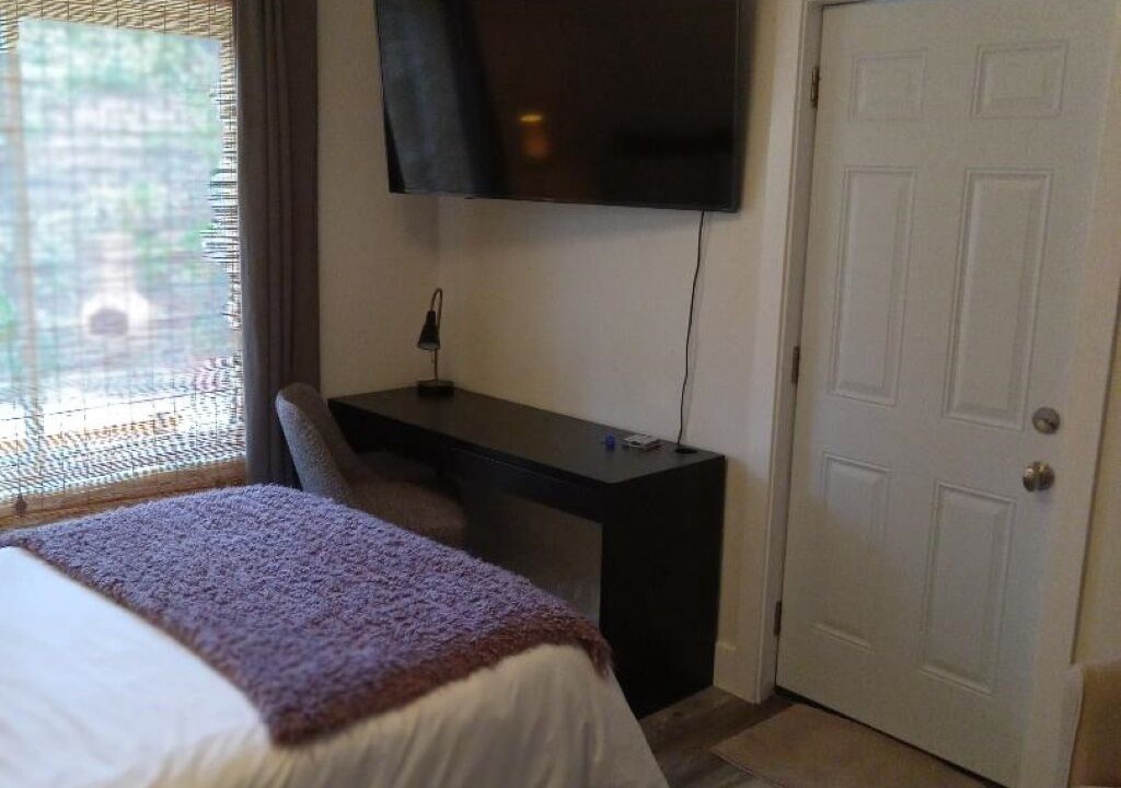 Photo of Bedroom in Vista