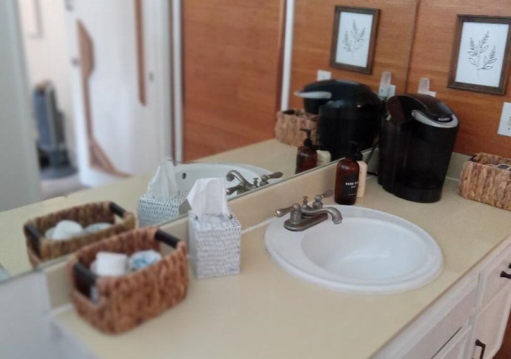 Photo of Bathroom in Vista