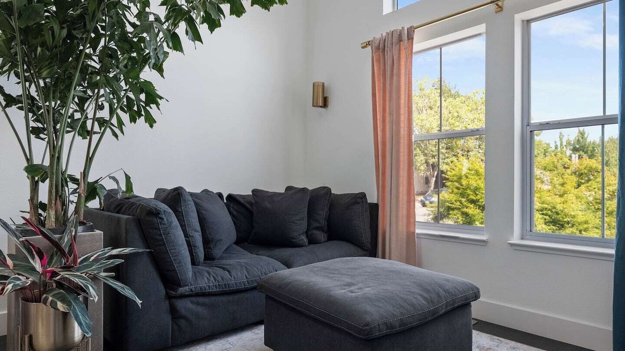 Photo of Livingroom in Santa Rosa