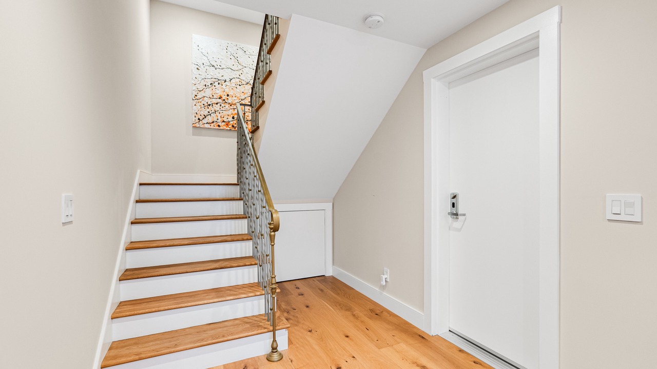 Photo of Others in Pacific Heights