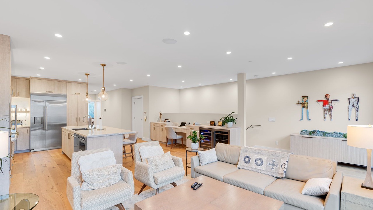 Photo of Livingroom in Pacific Heights