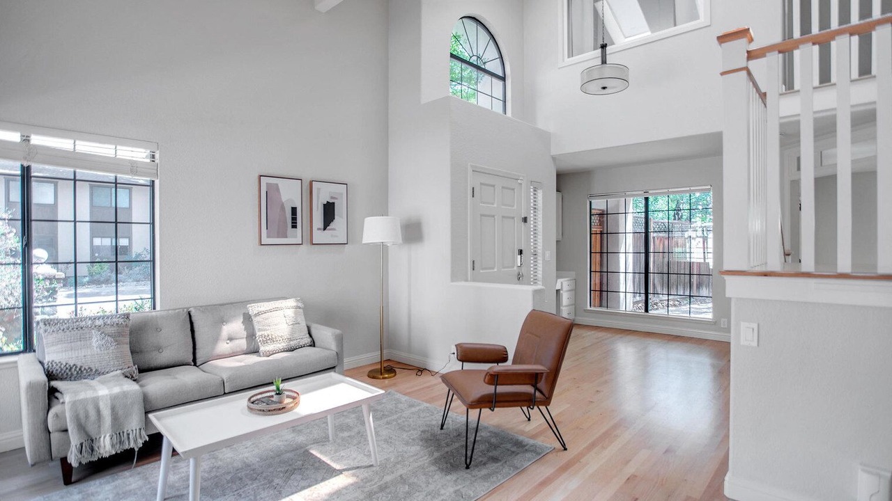 Photo of Livingroom in Menlo Park
