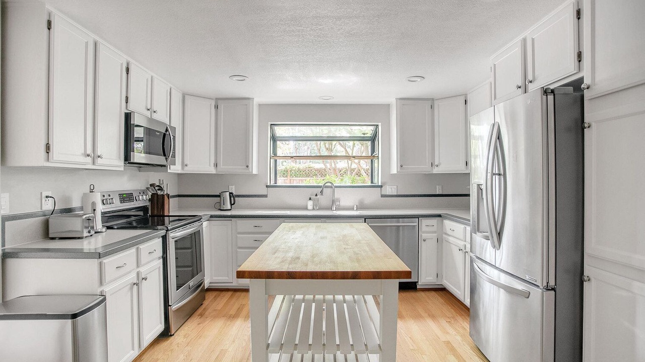 Photo of Kitchen in Menlo Park