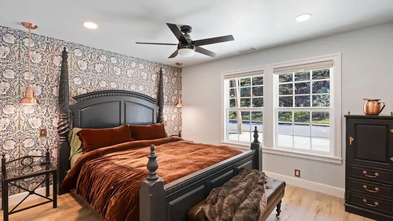 Photo of Bedroom in Clearlake