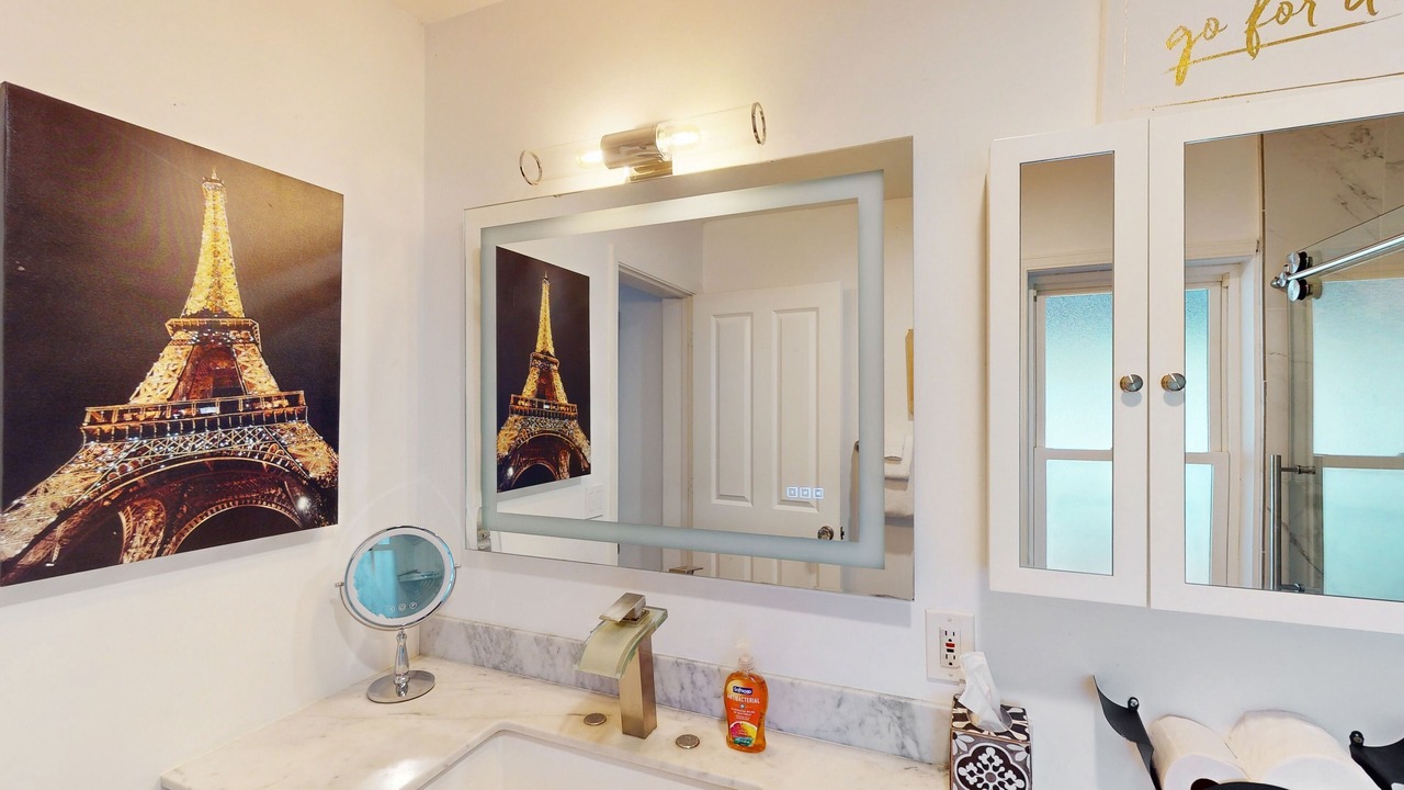 Photo of Bathroom in Riebli-Wallace Neighborhood Group