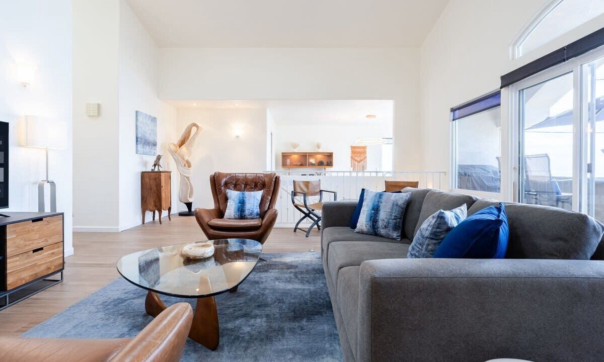 Photo of Livingroom in Sunset Cliffs
