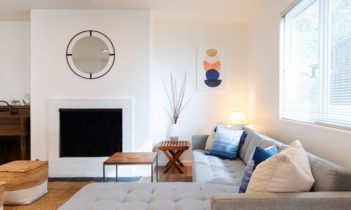 Photo of Livingroom in Sunset Cliffs