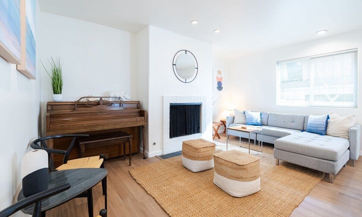 Photo of Livingroom in Sunset Cliffs