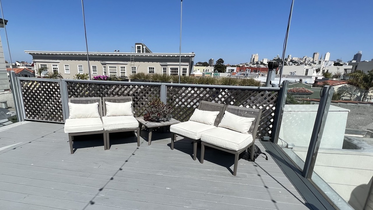 Photo of Patio Balcony in Marina District