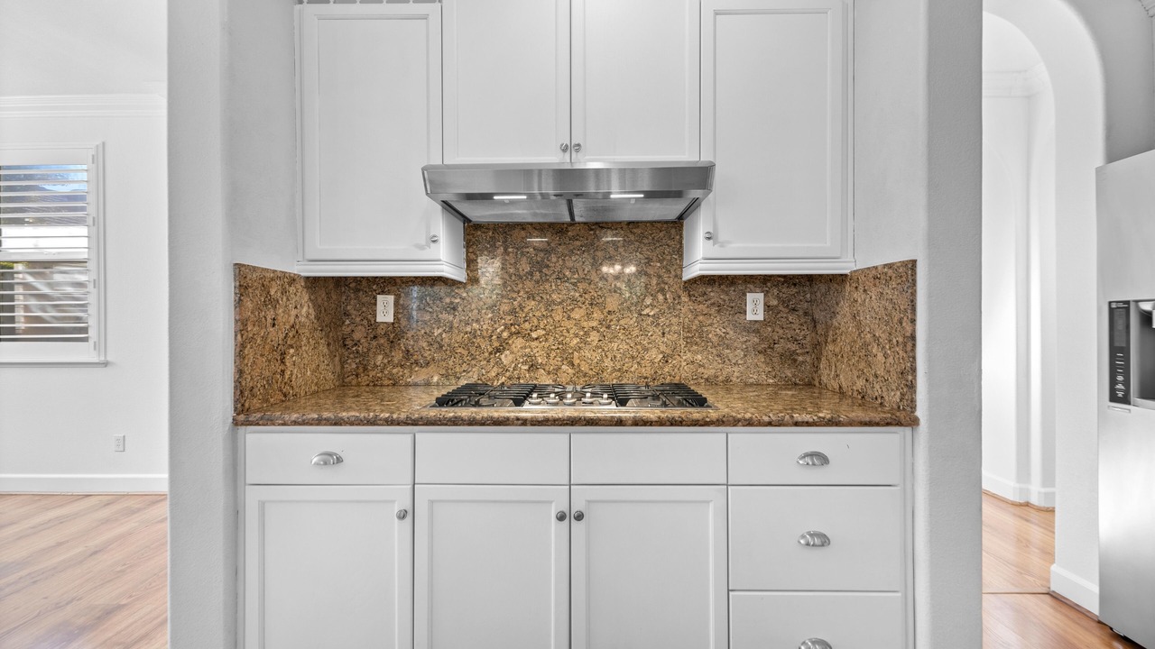 Photo of Kitchen in Regency Park