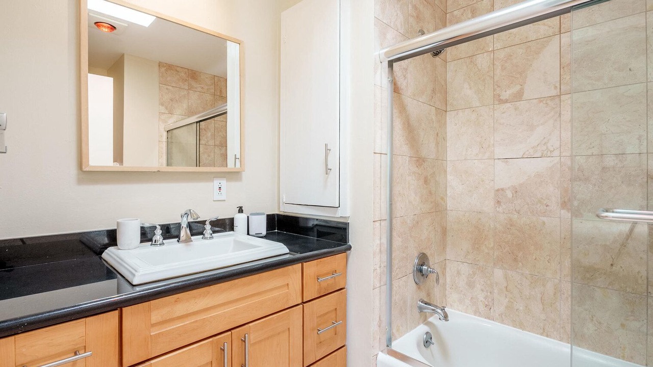 Photo of Bathroom in University South