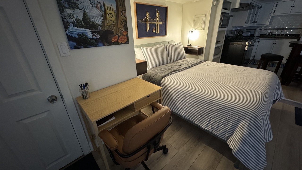 Photo of Bedroom in Midtown Sacramento