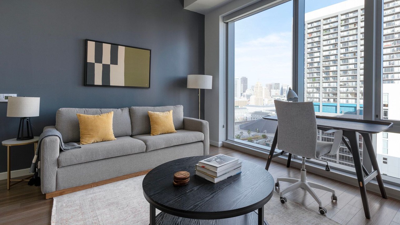 Photo of Livingroom in Civic Center
